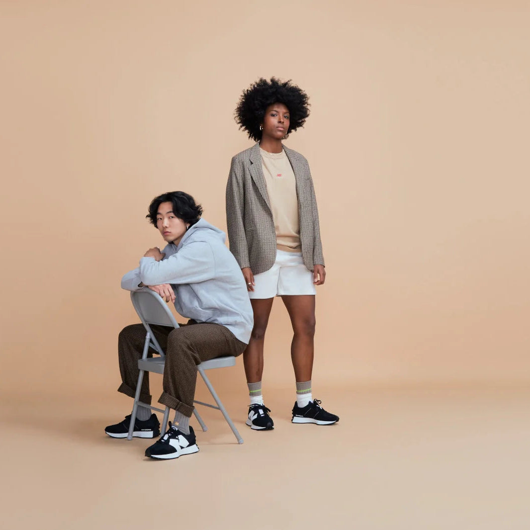 327 New Balance Negro - Unisex