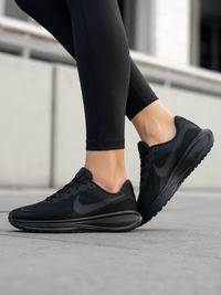 Nike Revolution 8 Negro - Unisex